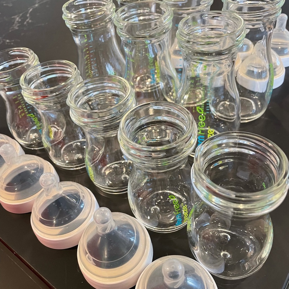 Born Free Breeze Glass baby bottles